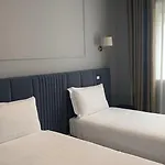 Nouvelle Maison Rome Luxury Palace